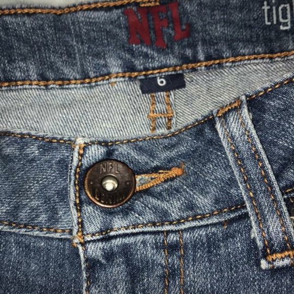 Baltimore Ravens Shorts - Picture 5 of 6